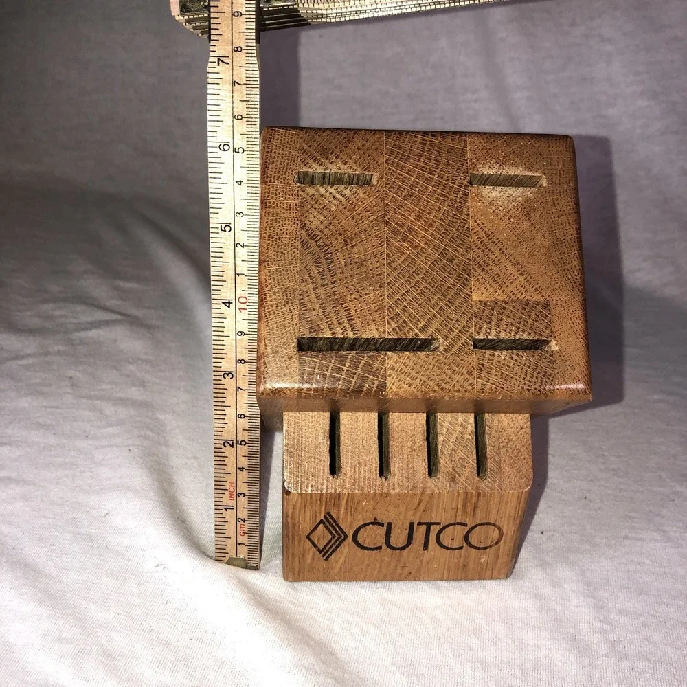 CUTCO 8 Slot Knife Block Honey Oak Wood 4 Steak Knife Slots - Picture 10 of 10